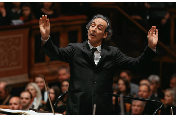 ,@,desplat, - Concert : Alexandre Desplat dirige l'Orchestre de Paris pour un voyage symphonique de Paris à Hollywood